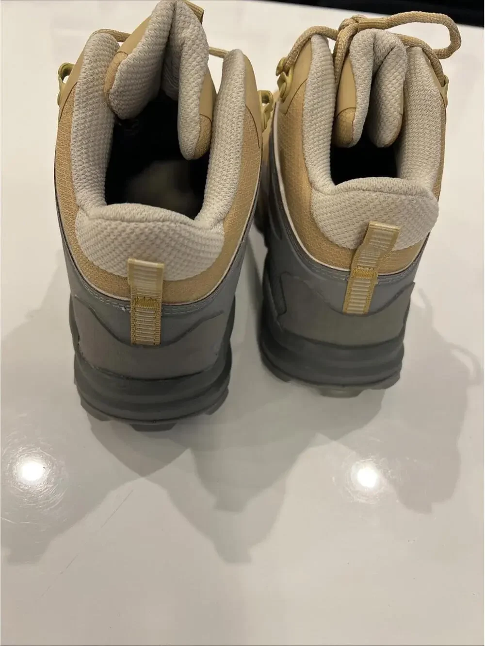 $179 Oboz Women's Size 6.5 Katabatic Mid Acorn Waterproof Trail Boots 46002